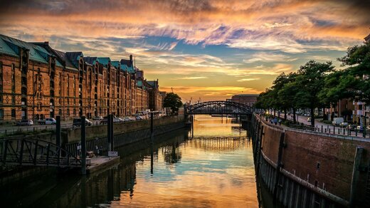 hamburg-gadfa40771_1920.jpg